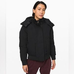 NWOT Lululemon down winter bomber jacket.Size M waterproof w big removable hood.